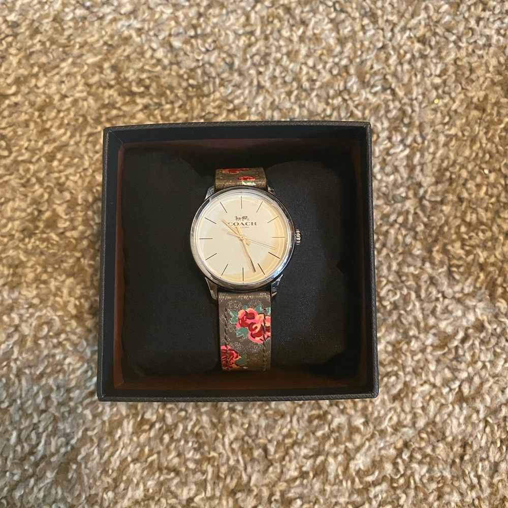 BNWT/BNIB Coach floral wristband watch